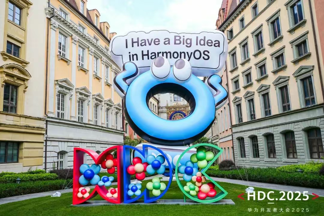 �������������ɣ�J9����վ����Я"A+B+C"ս��������ҵ������̬